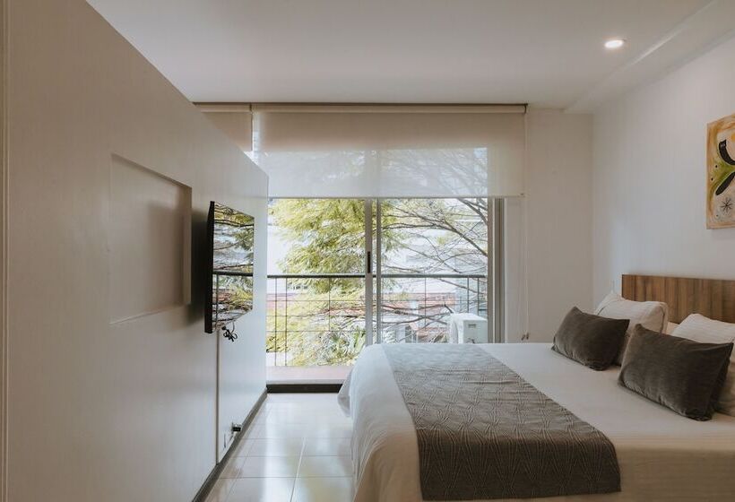 수피리어 룸, Travelers Orange Suites