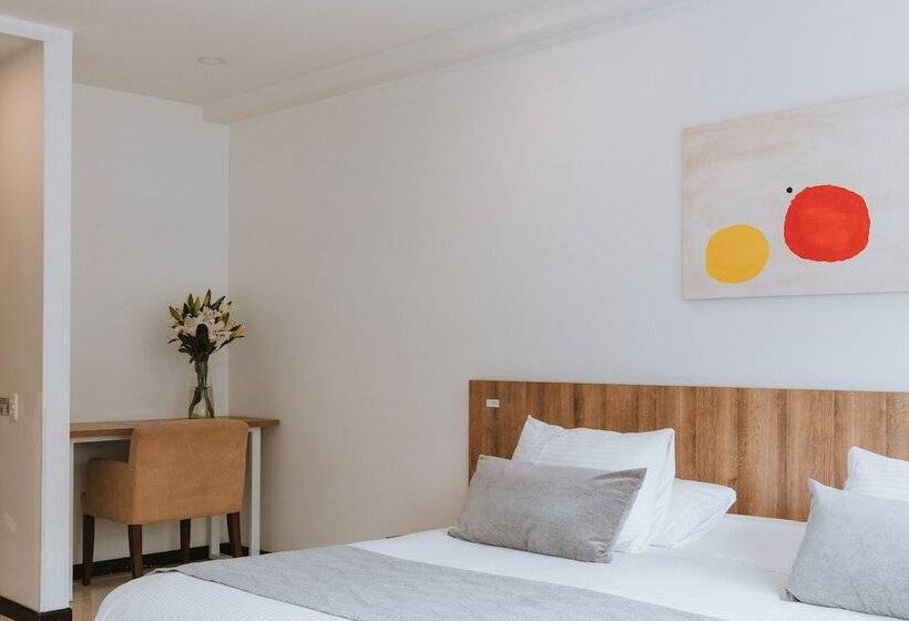 חדר סטנדרט, Travelers Orange Suites
