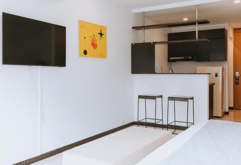 חדר סטנדרט, Travelers Orange Suites