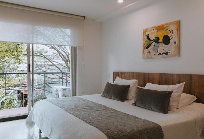 수피리어 룸, Travelers Orange Suites