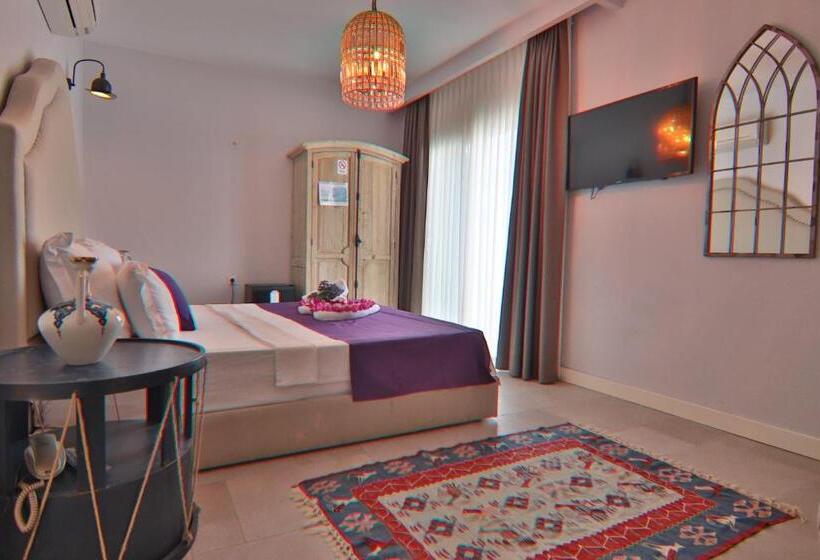 اتاق استاندارد, Alacaat Otel