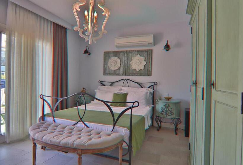 اتاق لوکس, Alacaat Otel