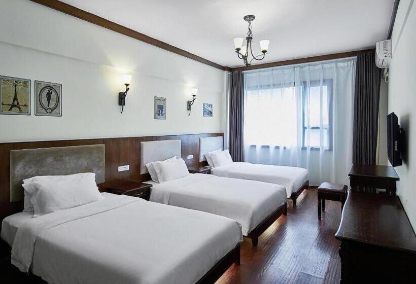 Номер Стандарт Трехместный, Memory Inn Guilin Central