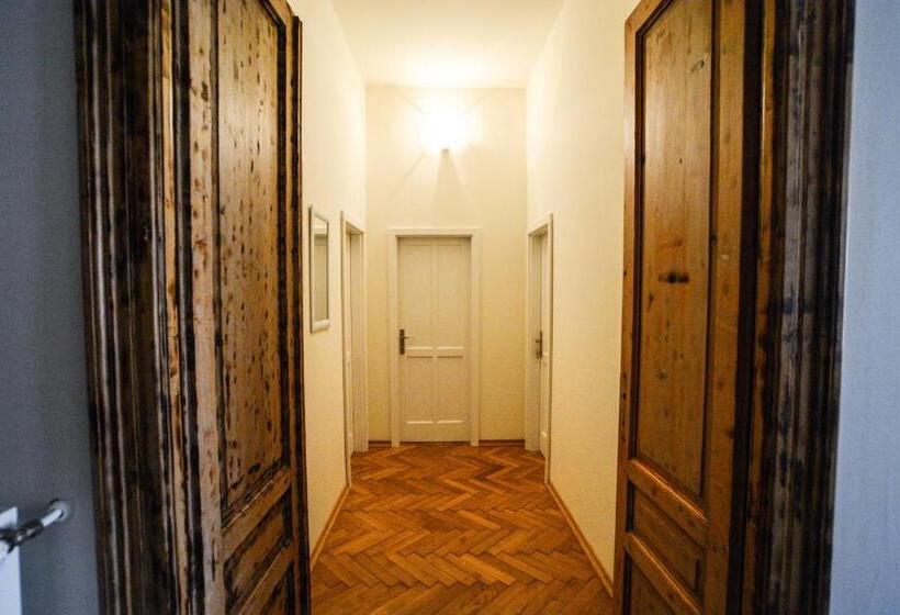 Номер Стандарт, City Center Rooms