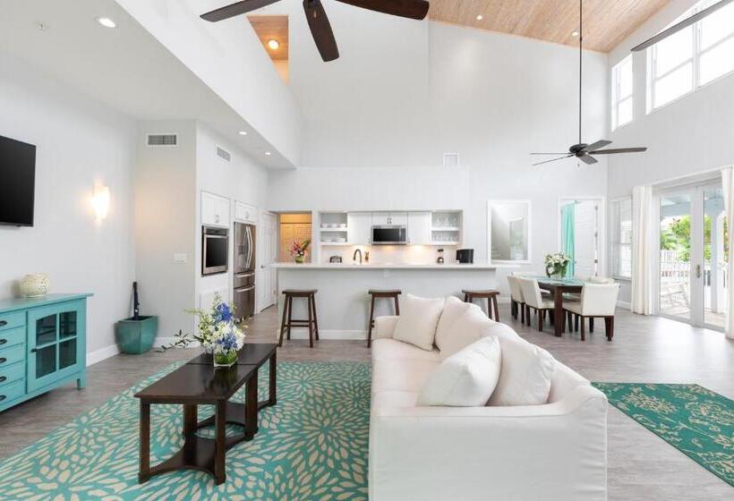 Вилла 3 Спальни, Dolphin Point Villas