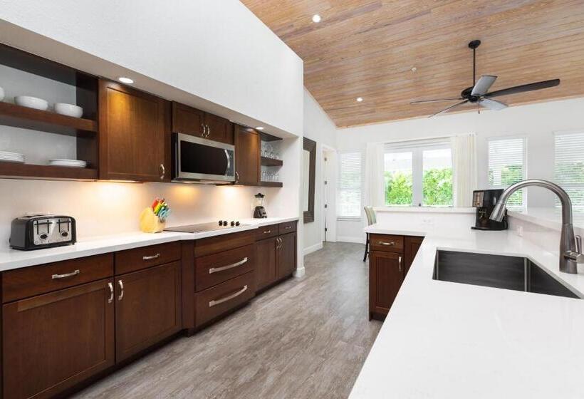 Вилла 1 Спальня, Dolphin Point Villas