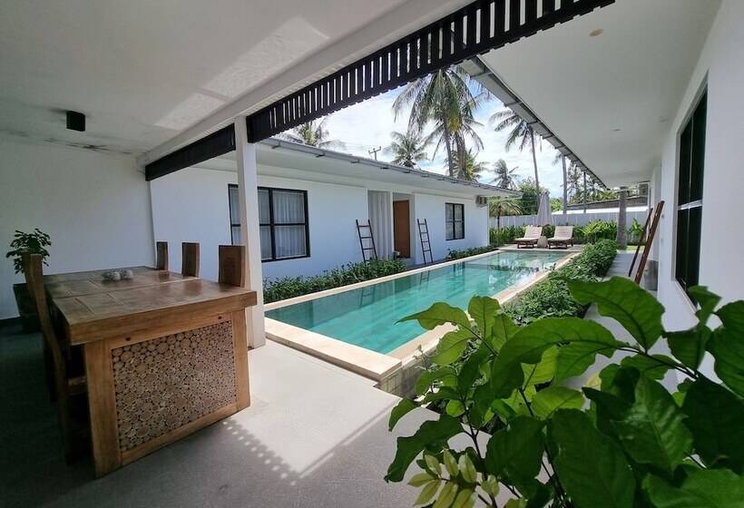 Suite 4 Quartos, Gili Khayangan Villas
