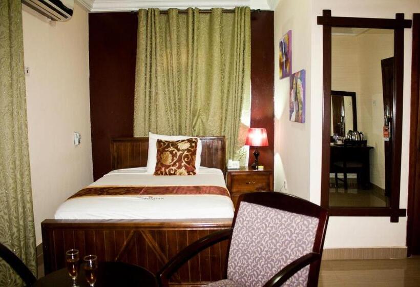 Standard Room, Grand Star