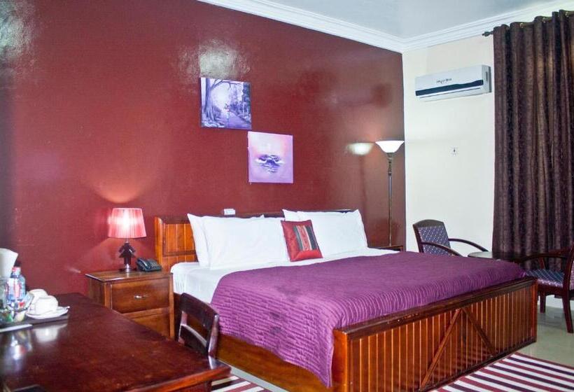 Deluxe Room, Grand Star