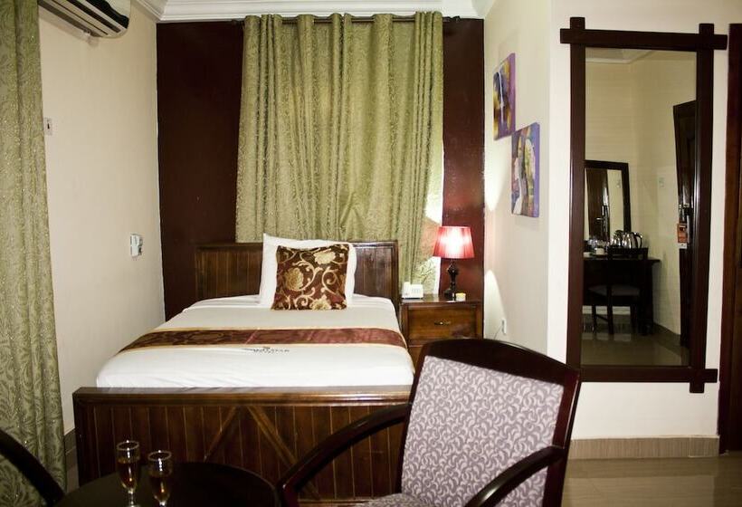 Standard Room, Grand Star