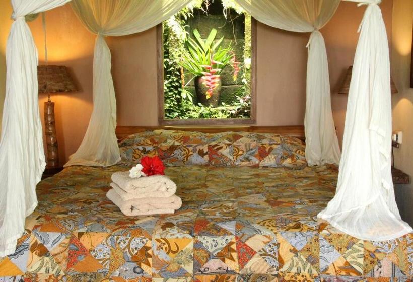 Номер Стандарт с Балконом, Sarinbuana Eco Lodge