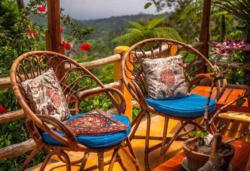 Семейный Номер Deluxe, Sarinbuana Eco Lodge