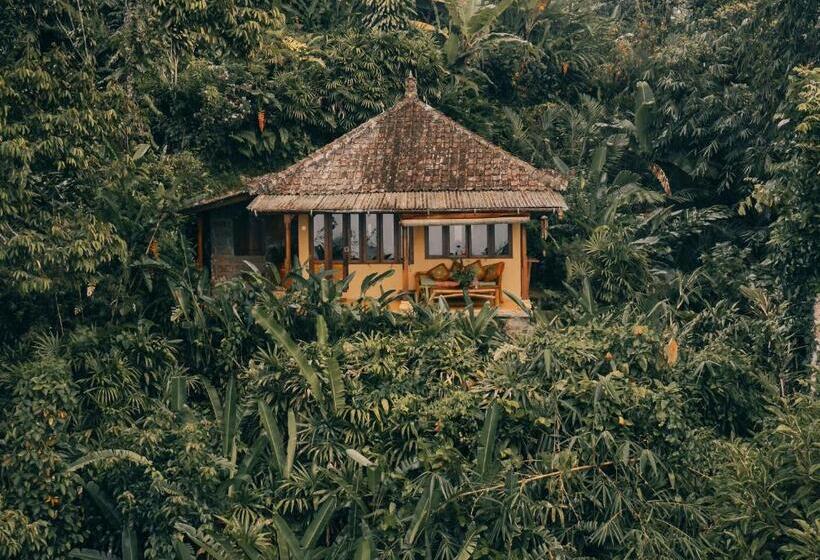 Номер Стандарт с Балконом, Sarinbuana Eco Lodge