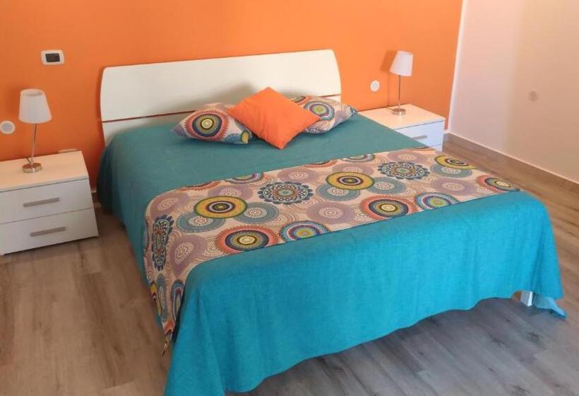 Quarto Estandar Vista Mar Lateral, B&b Micucco