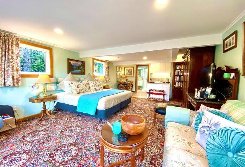 Апартаменты 1 Спальня Вид на Сад, Ah House City B&b Nelson