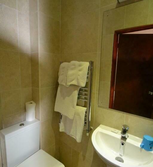 Номер Стандарт, Airport Guest House