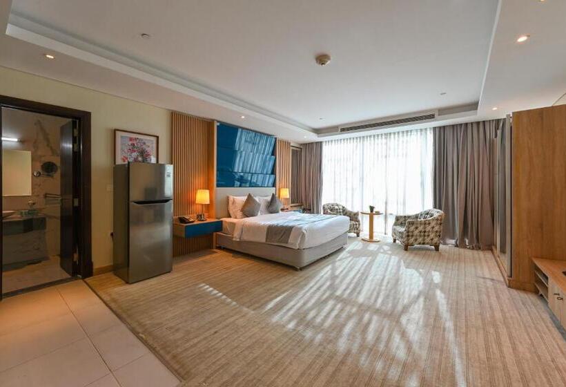 استودیو استاندارد با چشم‌انداز باغ, Al Mansour Suites
