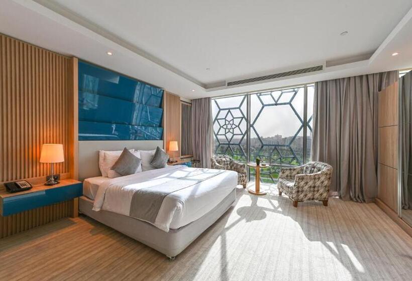 استودیو استاندارد با چشم‌انداز باغ, Al Mansour Suites
