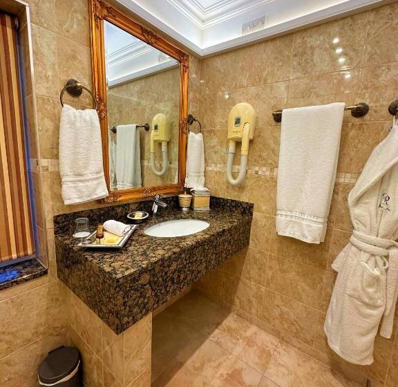 اتاق لوکس یک تخته, Riverside Inn