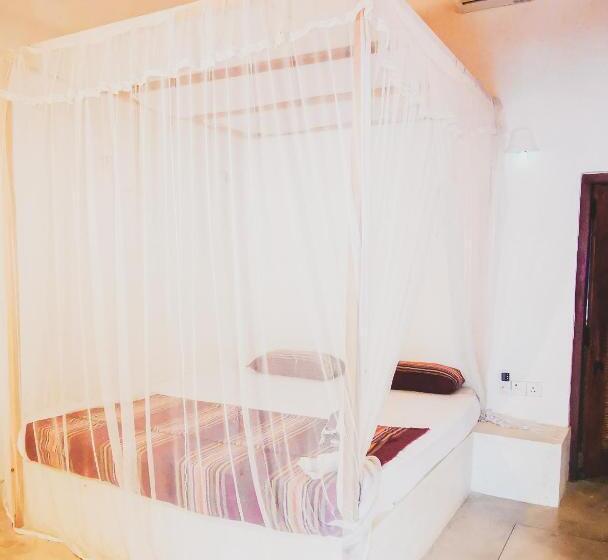 标准三人间, Weligama Bay Eco Villa