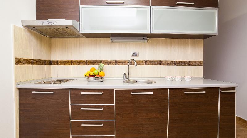 آپارتمان 1 خوابه با بالکن, Apartments Raymond