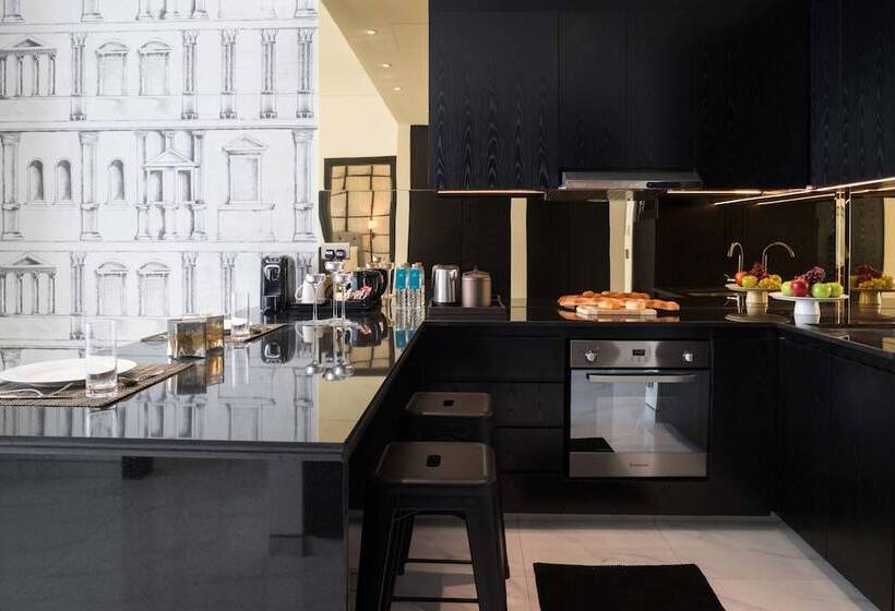 Представительский номер с видом, Millennium Atria Business Bay