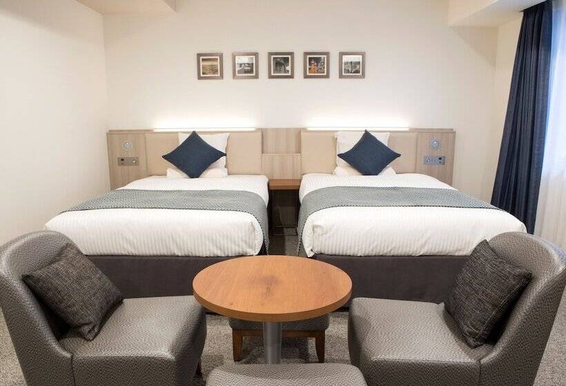Четырехместный Номер Deluxe, Mystays Midosuji Honmachi
