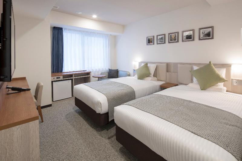 Номер Стандарт, Mystays Midosuji Honmachi