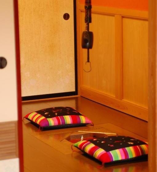 Quarto Estandar, Yatsusankan Over 6 Years Old