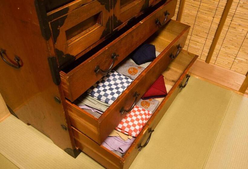 Quarto Estandar, Yatsusankan Over 6 Years Old