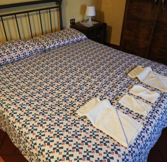 اتاق استاندارد, B&b E Locazioni Turistiche Antico Borgo Toscano