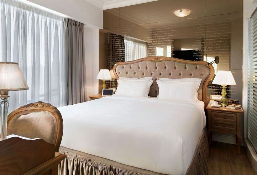 Люкс Вид на Море, Legacy Gastro Suites