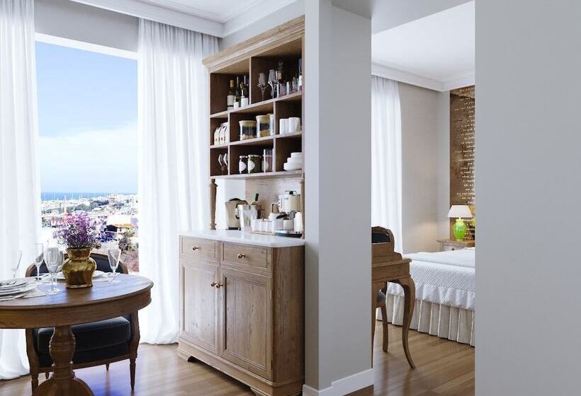 Люкс Вид на Море, Legacy Gastro Suites