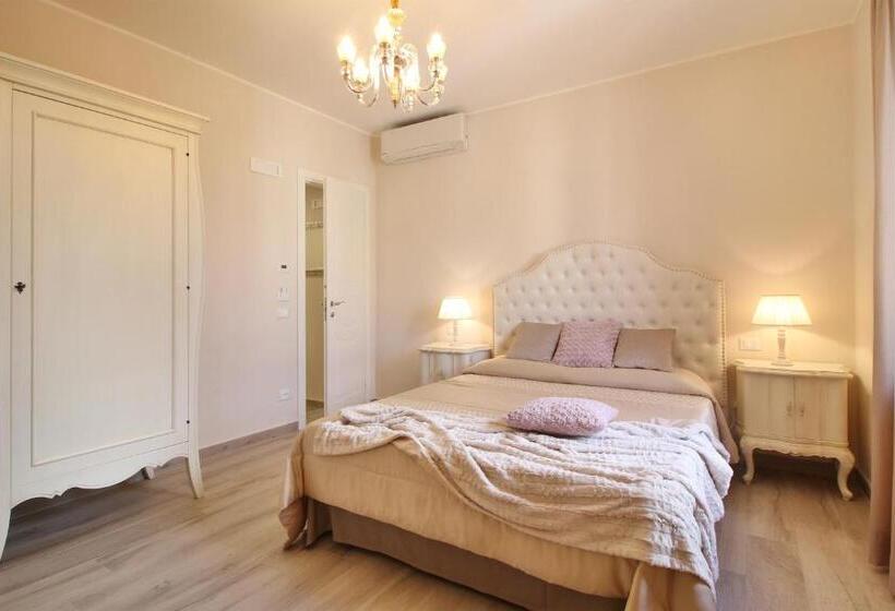 اتاق سوپریور, Lucca In Chic   No Ztl   Free Parking   Old City At 10min By Walk