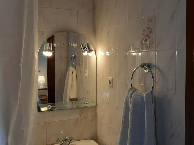 Номер Стандарт, The Orange House Boutique Hotel And Upstairs Rooftop Bar   Brand New