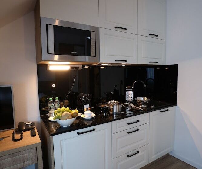 استودیوی استاندارد, Sleep Inn Dusseldorf