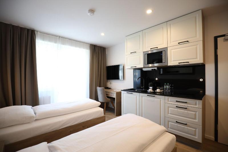 استودیوی استاندارد, Sleep Inn Dusseldorf