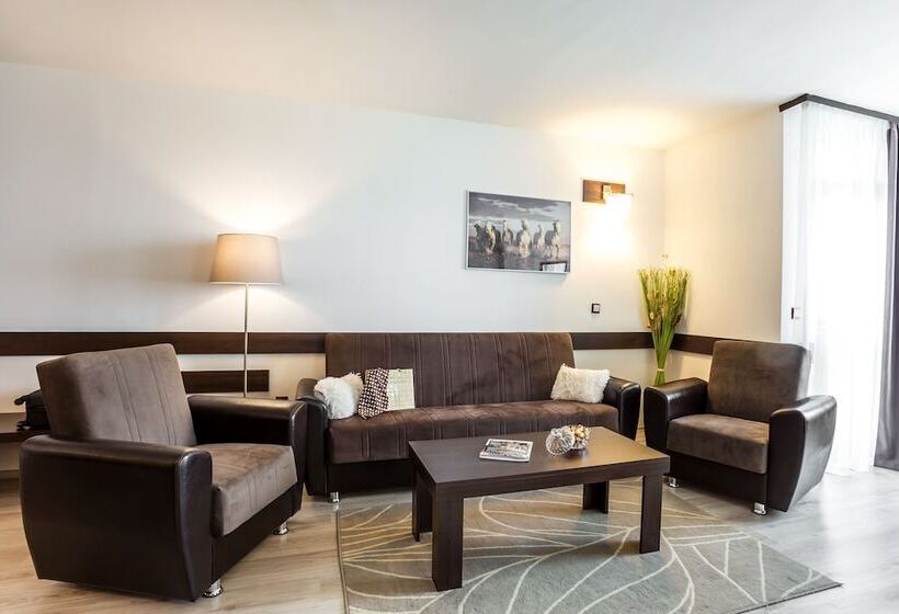 Apartamento 2 Dormitórios, Grami Hotel Sofia