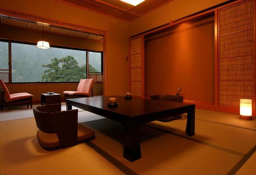Номер Superior, Sanrakuen