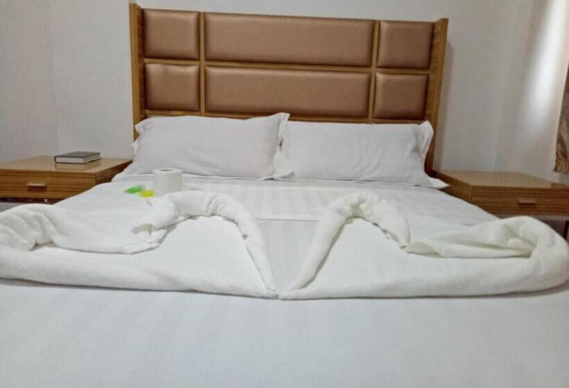 디럭스 룸, Meaco Hotel   Anilao