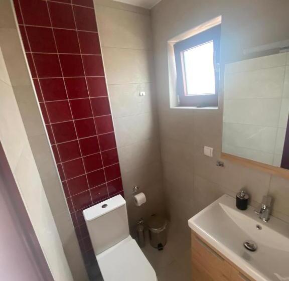 غرفة عائلية ذات إطلالة جانبية على البحر, Elpiniki Luxury Rooms