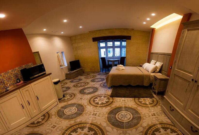 اتاق استاندارد, Casa Azzopardi Suites