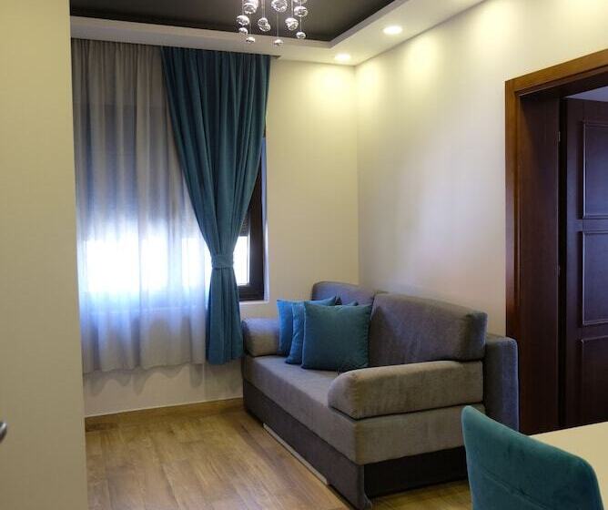 آپارتمان 1 خوابه با بالکن, Apartments Eneida
