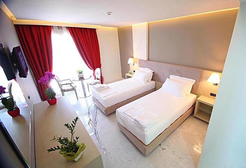 豪华单人间, Palace Vlore