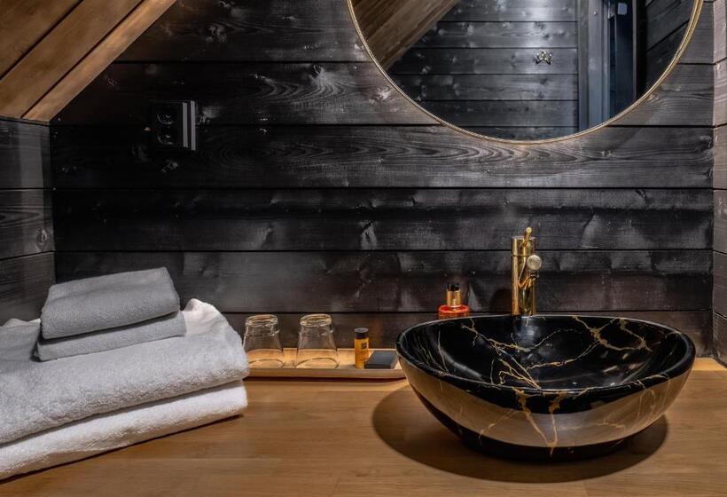 스위트, Northern Lights Village Pyhä
