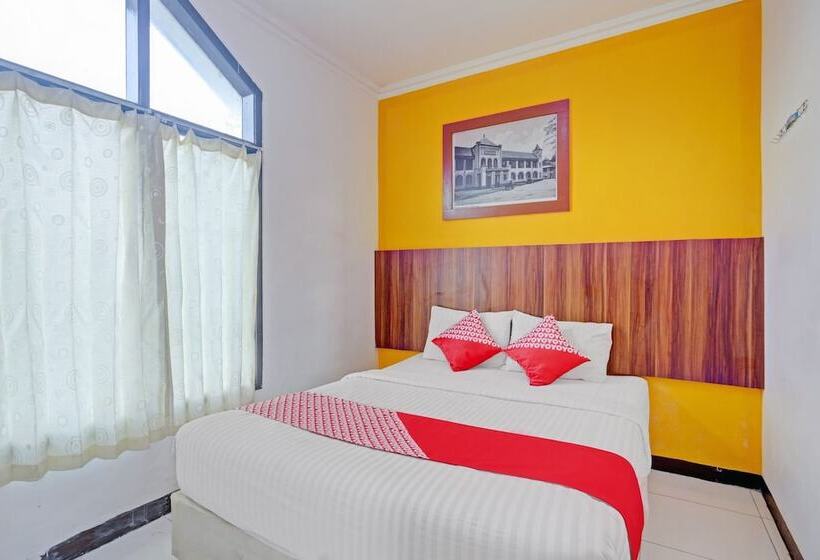 Номер Стандарт, Reddoorz Near Mall Ciputra 2