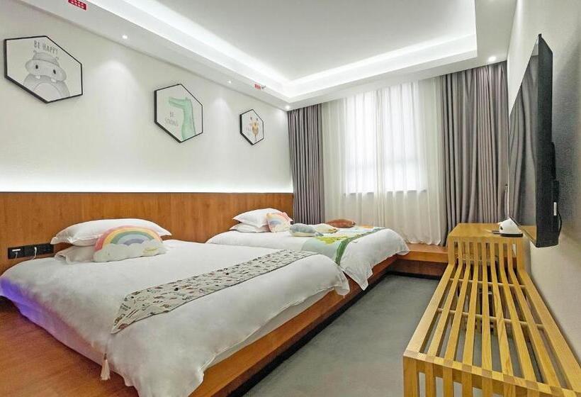 اتاق استاندارد, Lin Yin Holiday Hotel（pudong Airport）