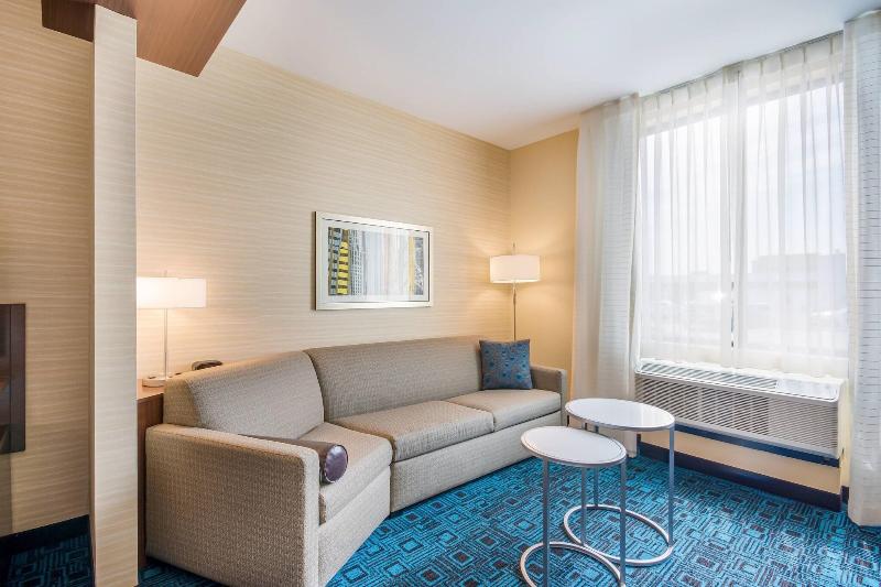 Люкс Кровать Кинг, Fairfield Inn & Suites By Marriott Chickasha