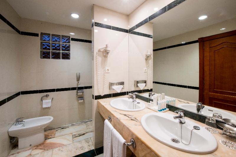 Номер Стандарт, Hilton Garden Inn Tampa Wesley Chapel, Fl