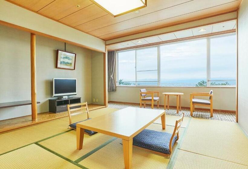 اتاق استاندارد, Kamenoi Hotel Hikone